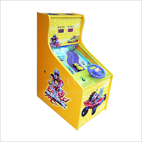 दौड़ में भाग लेनेवाला गाड़ी