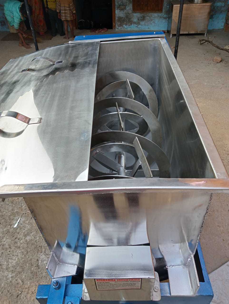 Semi-automatic Powder Mixing Machine