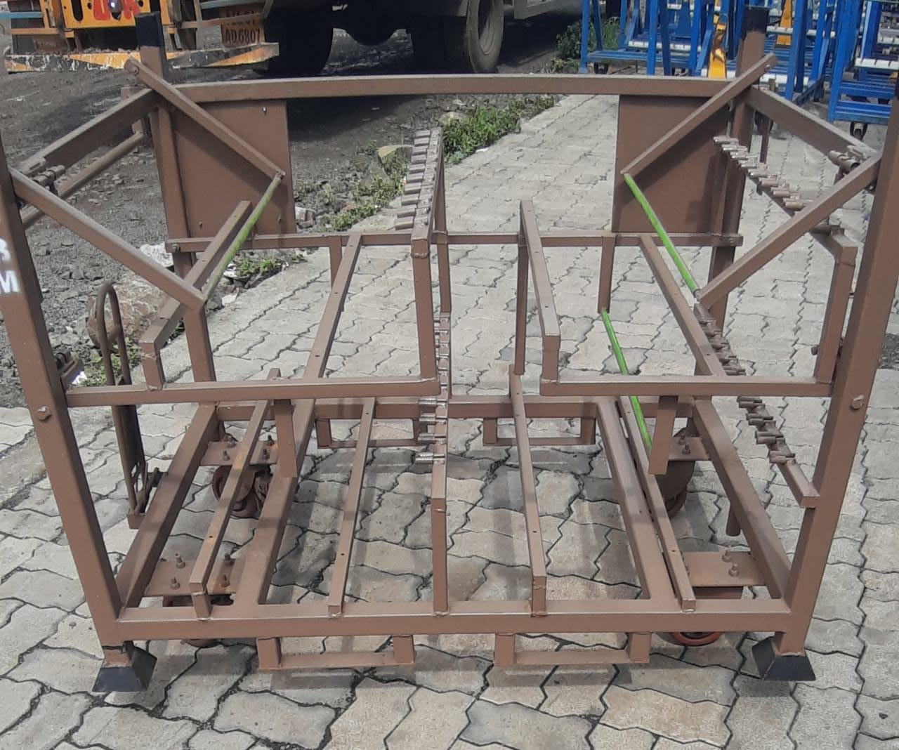 Heavy Duty Pallet Cage - Steel Material, 400 Kg Weight Capacity | Brown Color, 4 Wheels, Ergonomic Handle