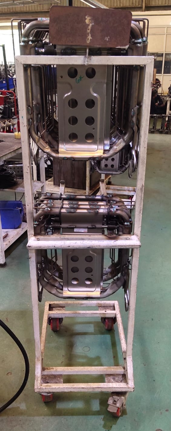 Heavy Duty Pallet Cage - Stainless Steel, Castor Wheels, Durable And Versatile Transport Solution For Efficient Handling
