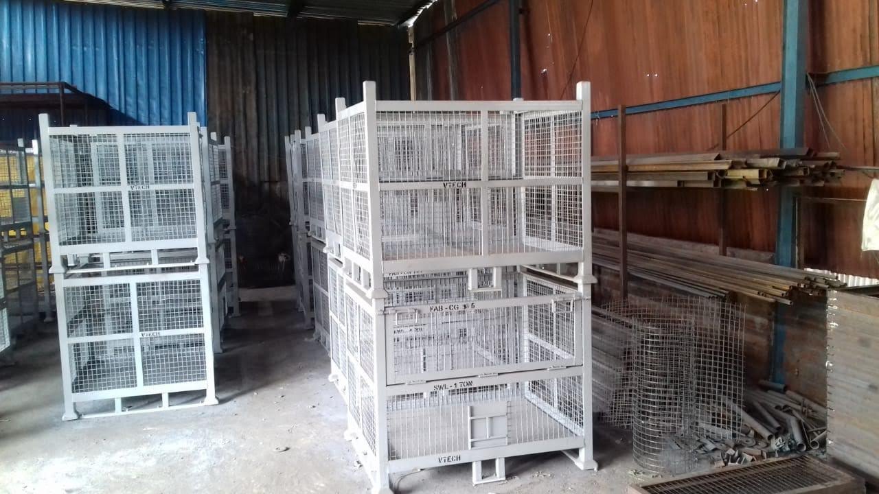Heavy Duty Pallet Cage - Steel Material, Powder Coated Finish | 4-sided Design, Solid Base, Premium Quality Transport Solution