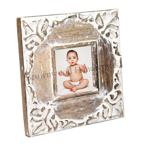 पॉलिश किया हुआ लकड़ी का फोटो फ़्रेम