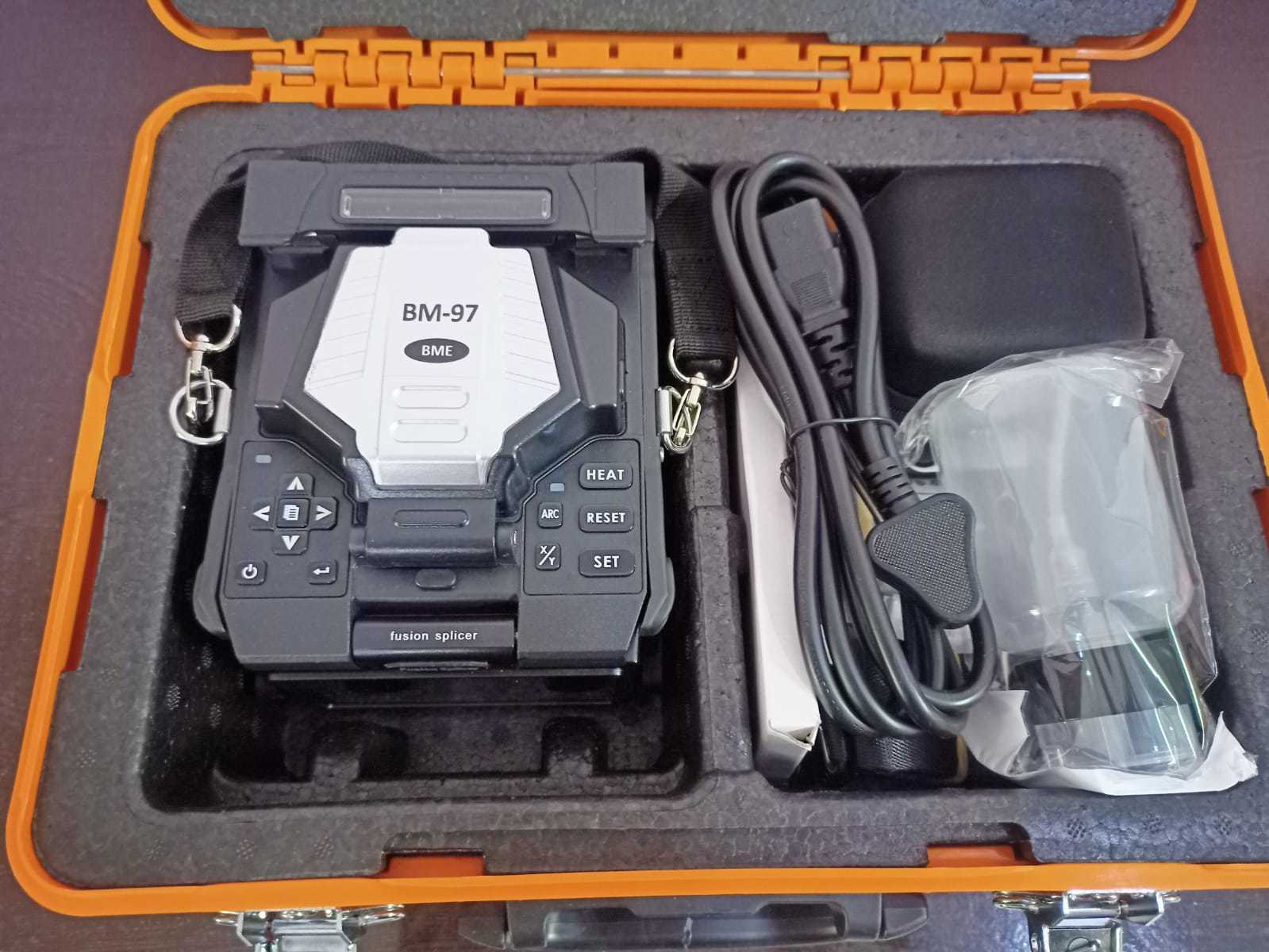 Black Splicing Machine Bm-97