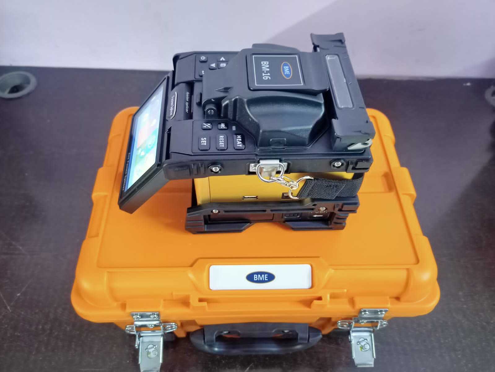 Black Splicing Machine Bm-16