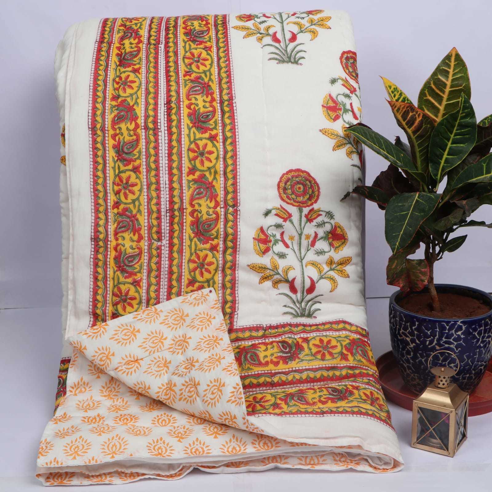 Hand Block Printed Cotton Fine Quilts - 100% Cotton, Size 90x108 Inches | Handmade Soft Winter Quilt, Washable With 210 Thread Count