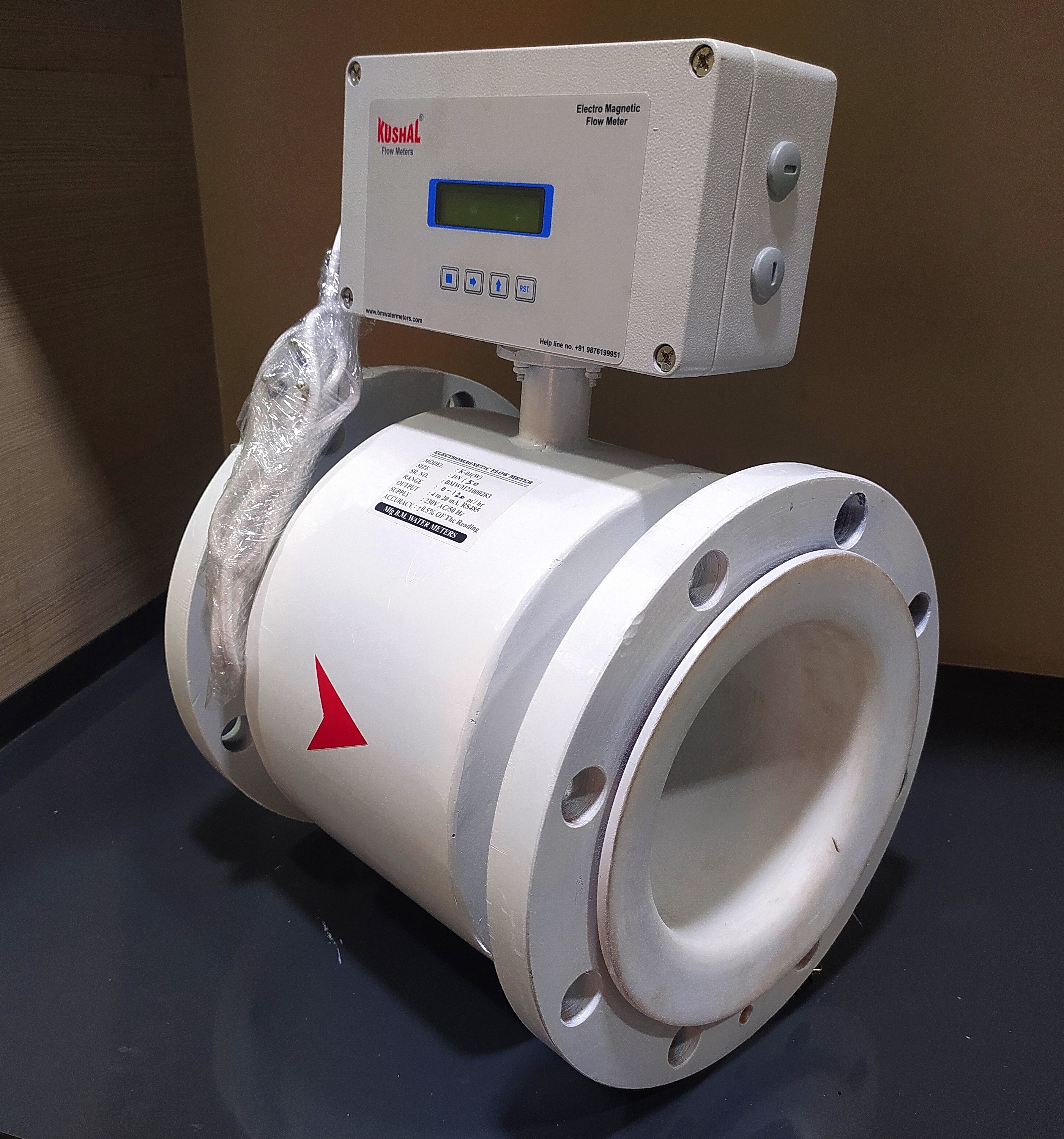 Kushal Electromagnetic (Digital) Flow Meter Accuracy: .5 %