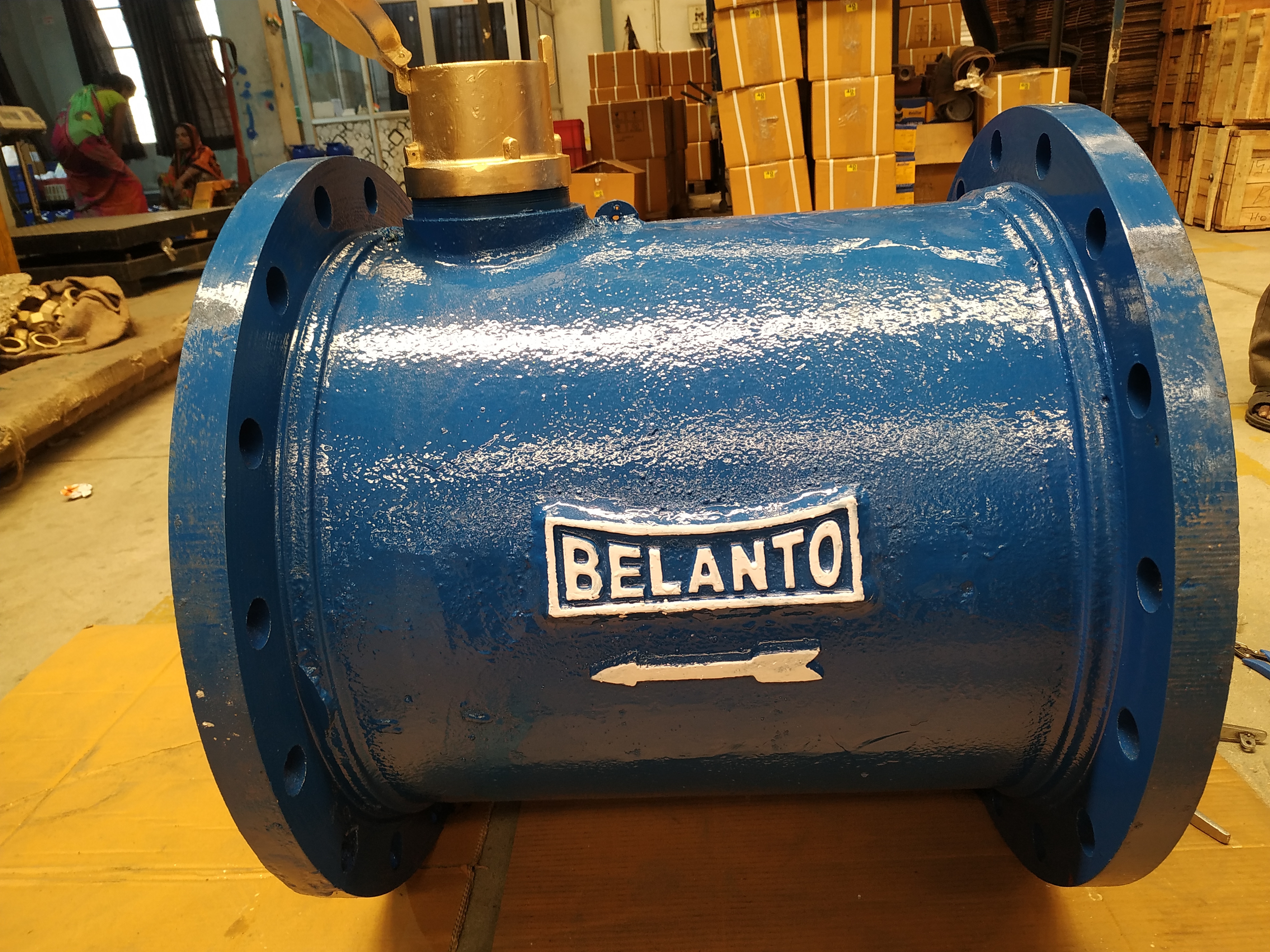 Bulk Encloded Class A Isi 2373 Flange End Water Meter - Accuracy: +_2% %