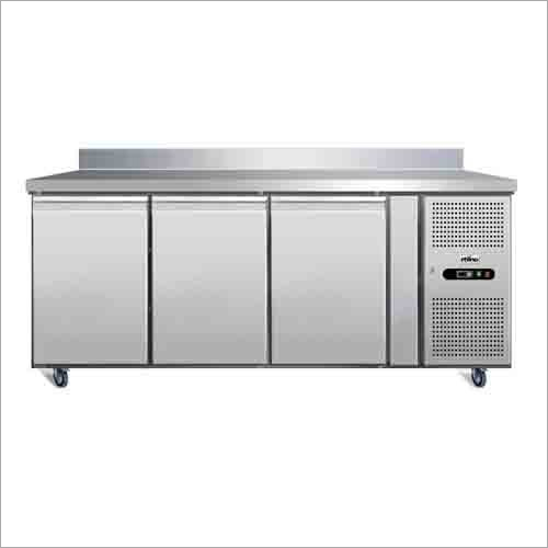 Under Counter Chiller - Other Material, 220V, +2 to +8°C Temperature Range | Power Source: Electrical, Automatic Defrost Operation