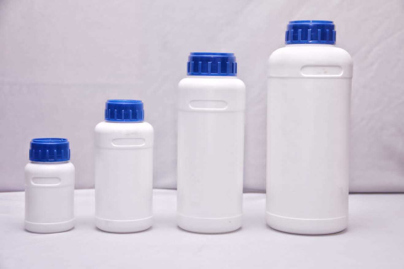 Chemical Pesticide Bottle - Hdpe Material, 250 Ml And 1000 Ml Capacity, White Color | Screw Cap, Easy Open End, Round Shape, 2-month Warranty