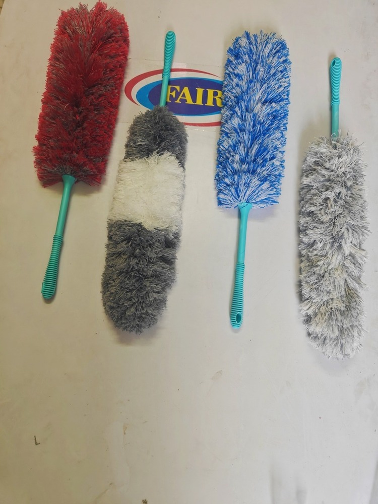 Feather Duster - Cloth Material, Assorted Colors | Ideal for Vehicle Dusting and Cleaning, Durable and Detergent-Compatible