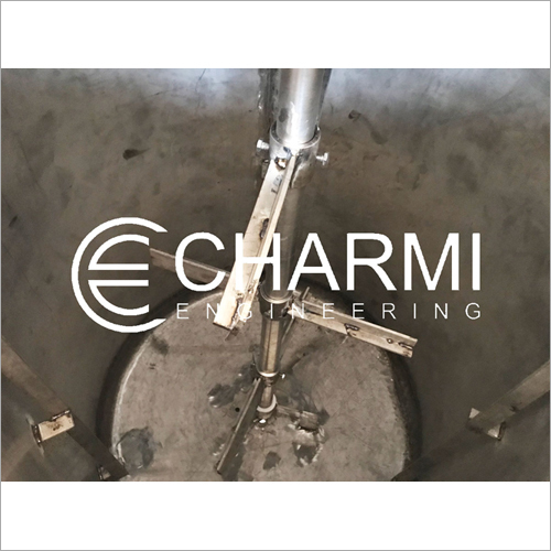 Stainless Steel Liquid Mixing Tank - Weight: 750 Kilograms (Kg)