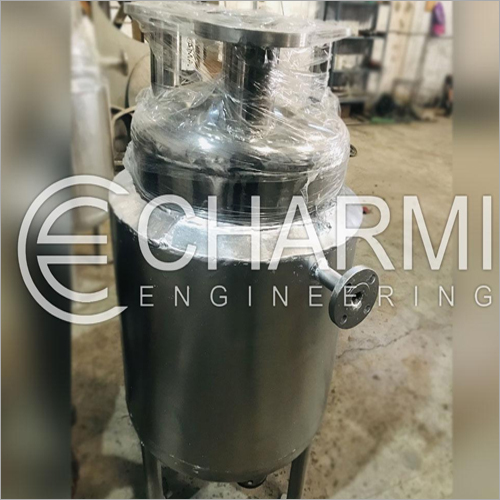 जैकेटेड रिएक्टर क्षमता: लीटर/दिन से 50 लीटर ऊपर