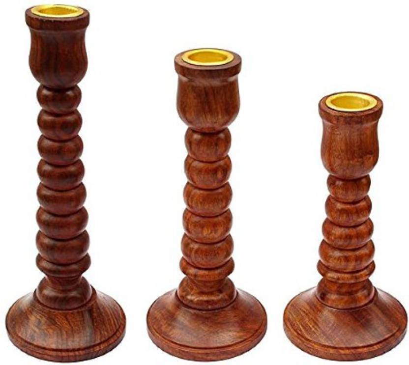 Brass Round Designed Candlestickholder
