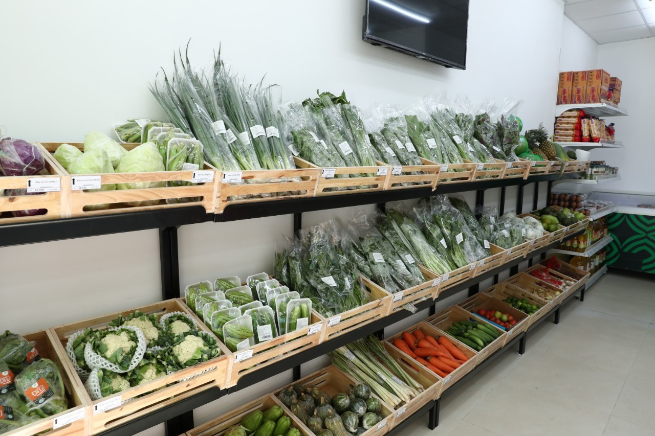 Powder Coating Fruit Vegetable Display Stand Store