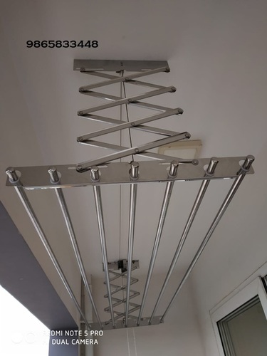 मालुमिचम्पट्टी में सिल्वर अपार्टमेंट क्लॉथ ड्राईिंग हैंगर