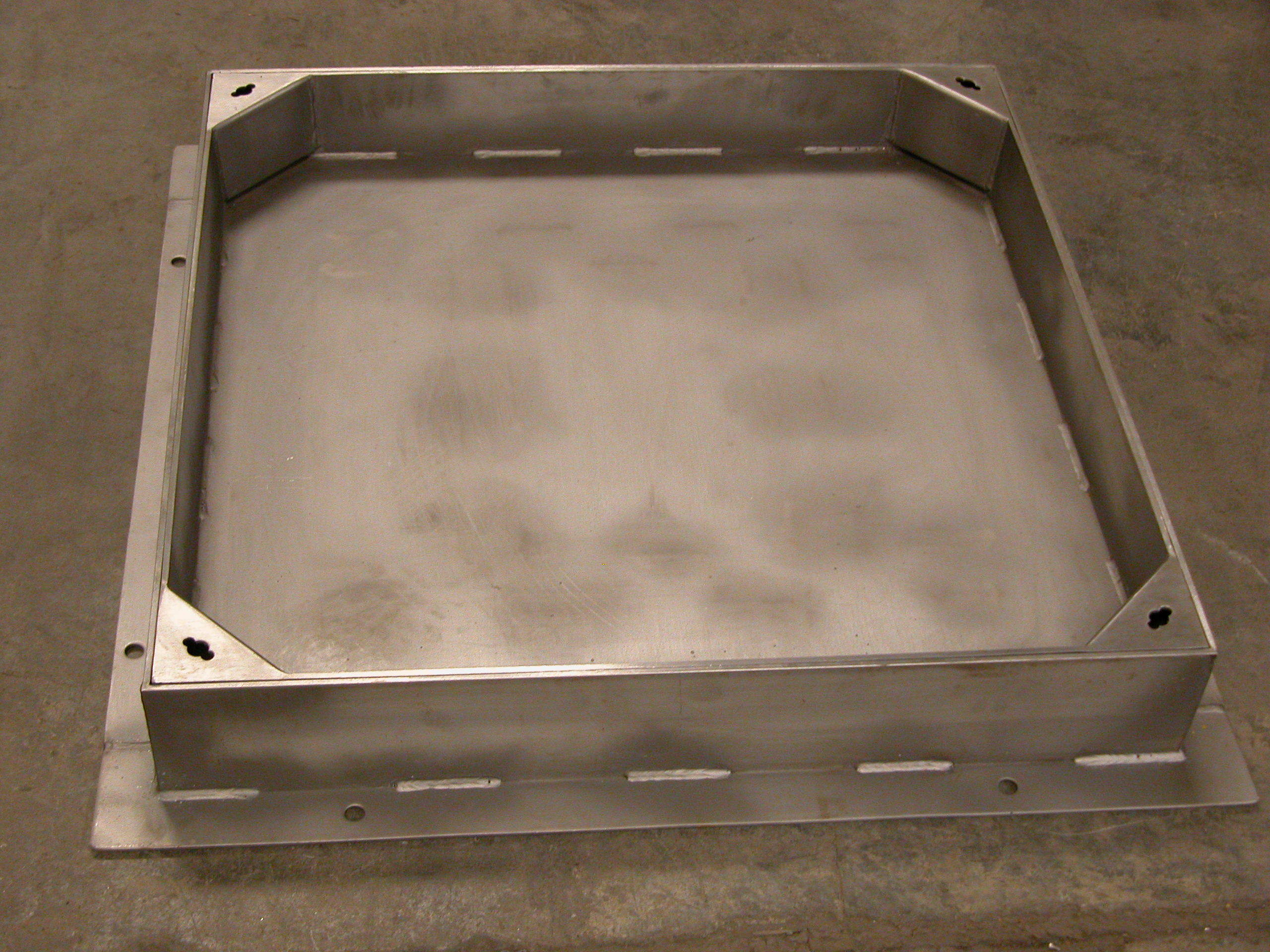 Manhole Cover - Base Dimension: Square / Rectangle / Round / Triangluar