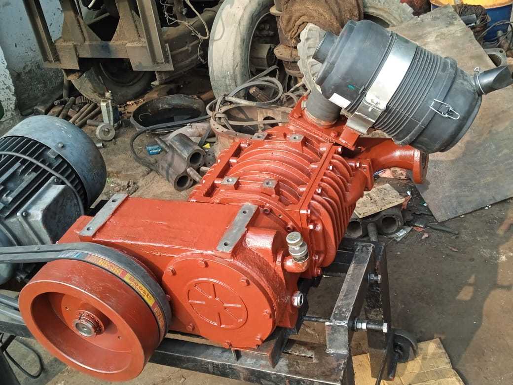 Air Cooled Compressor - 5 Hp 220 Volt 1.9 Kg/cm Pressure | New Cast Iron Construction 8.5 M/min Airflow