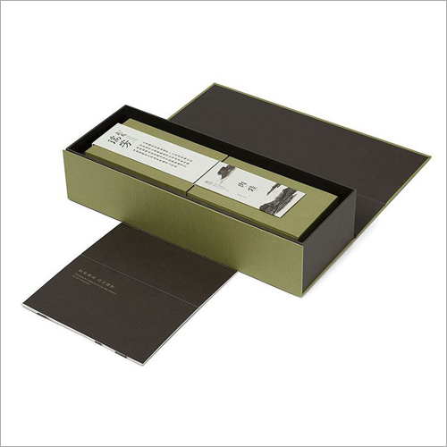 ब्लैक मैग्नेट फोल्डेबल रिजिड बॉक्स