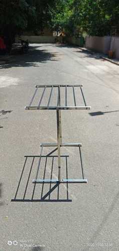 रामनाथ पुरम में सिल्वर अपार्टमेंट क्लॉथ ड्राईिंग हैंगर