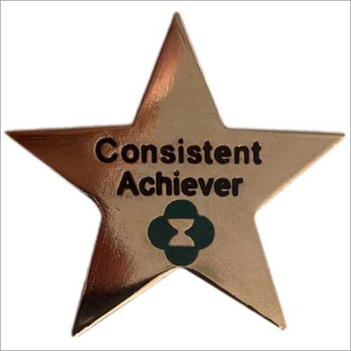 स्टार मेटल बैज