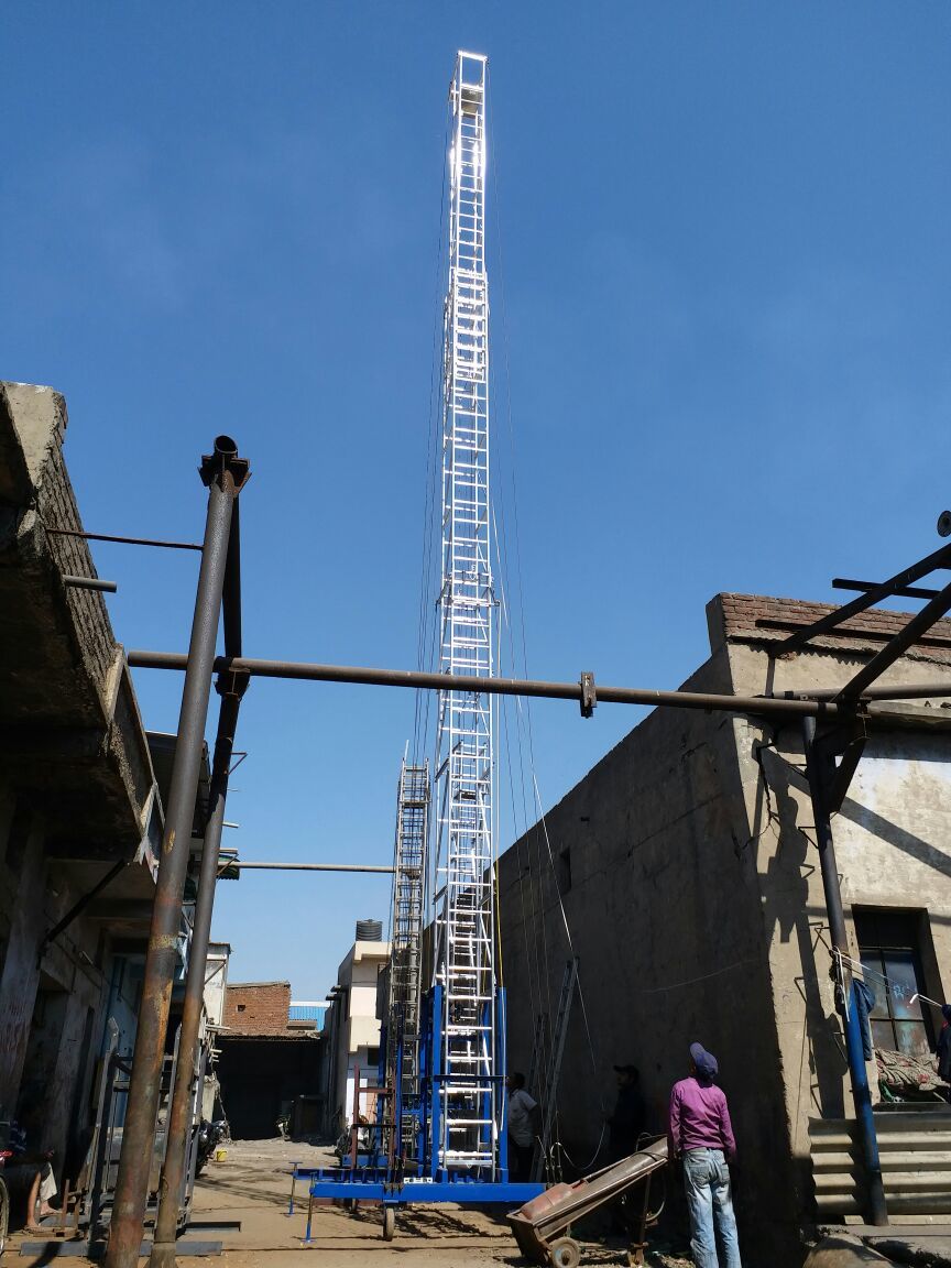 Aluminium Tiltable Tower Ladder Size: 10 - 60 Feet
