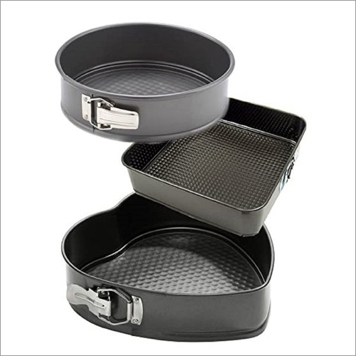 3 pcs Cake Mould - Non-Stick Carbon Steel, 18.20x22 Inch , Complete Set of Round, Square, Heart-Shaped Pans with Removable Bottom and Clip Closure