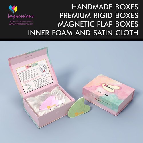 Rigid Box With Magnetic Flap