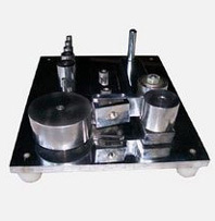 Crackness Tester (Apparatus) - Color: Black