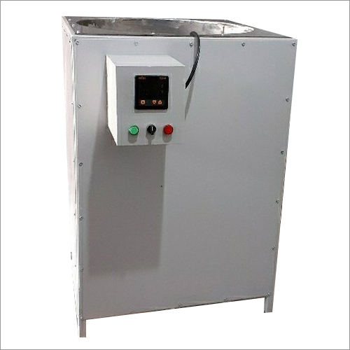 इंडस्ट्रियल वैक्स मेल्टिंग मशीन वोल्टेज: 415 वोल्ट (V)