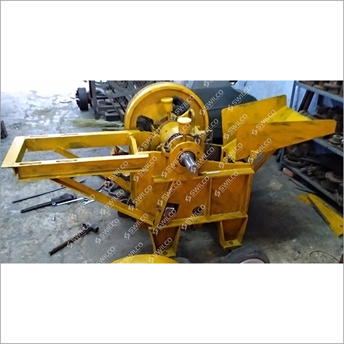 Bricks Crusher Machine - General Use: Industrial