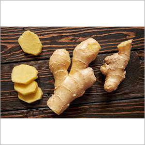 Fresh Organic Ginger - Root Vegetable, 100-200g Size Range, Beige Color | Culinary & Medicinal Usage, Flavoring Agent in Food & Beverages