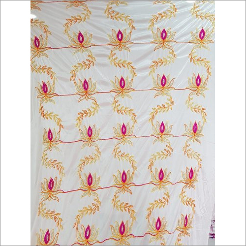बहुरंगा सफेद मंडप कढ़ाई का कपड़ा