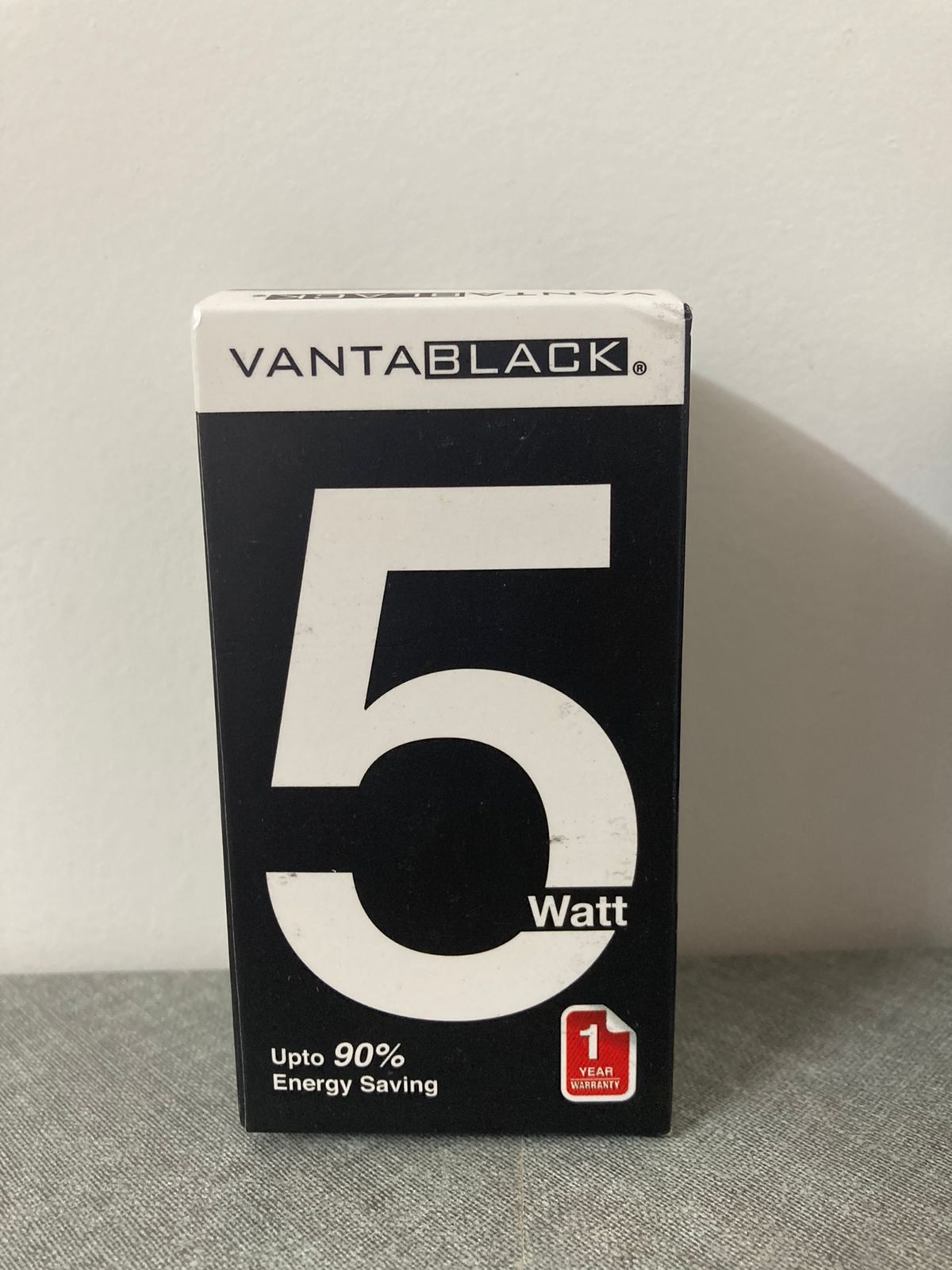 Cool White Vantablack Led Bulb