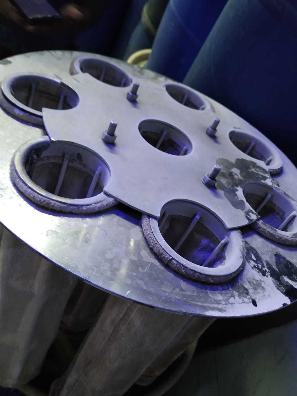 Fbd Filter Bag - Polyester, 100mm X 500mm | Nonwoven Media, Stainless Steel Cage, 180a C Operating Temp, 99.9% Filtration Efficiency, 100 Pa Pressure Drop