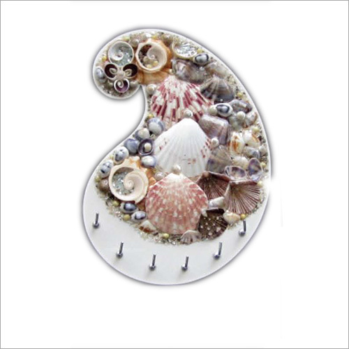 Fancy Seashell Key Holder - Color: Multicolor