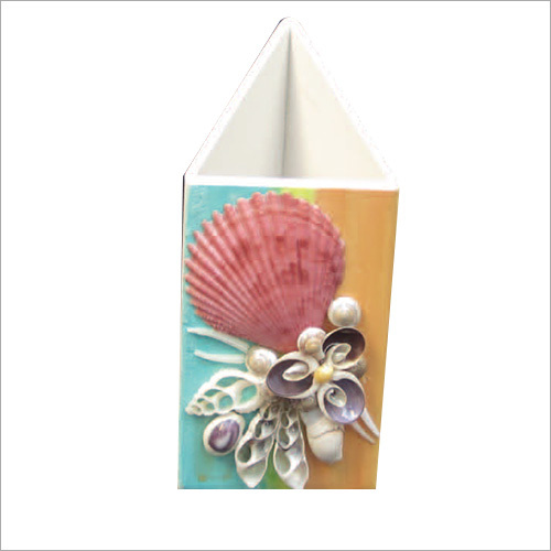 Seashell Pen Stand - Color: Multicolor