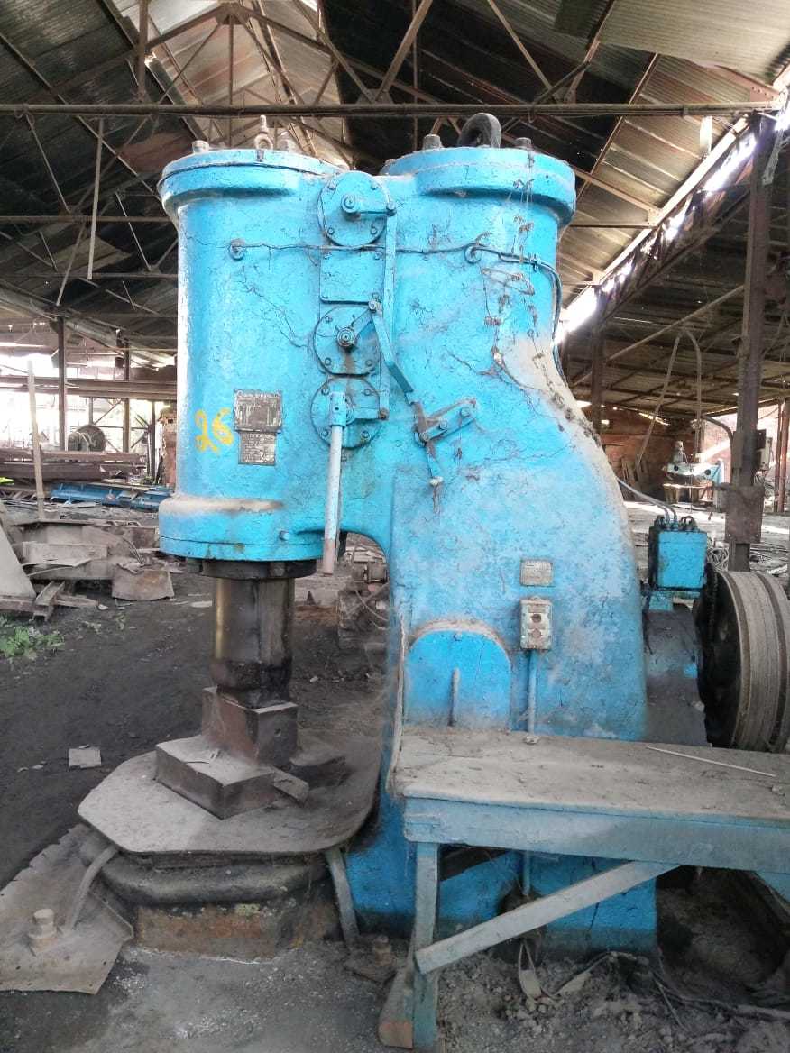 Pneumatic Forging Hammer- 400kg - Pressure: 400 Kgf/cm2