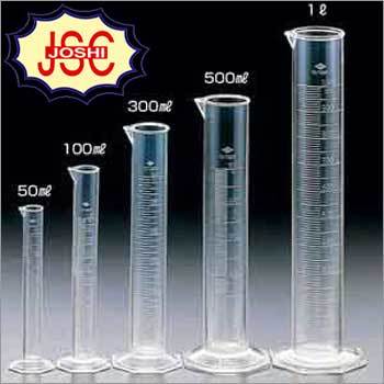 टैप किया हुआ घनत्व मापने वाला सिलेंडर अनुप्रयोग: प्रयोगशाला