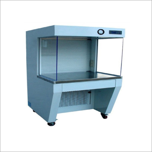 Horizontal Laminar Air Flow Cabinet - 220V Voltage | Ideal for Laboratory Use, Horizontal Type with Enhanced Airflow