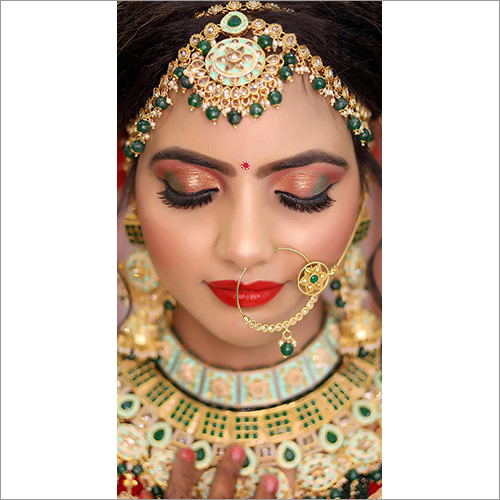 ब्राइडल एयर ब्रश मेकअप सर्विसेज