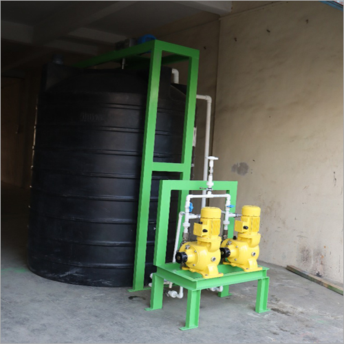 Industrial Dosing System - Hdpe/ss/ms Tanks, Electronic & Mechanical Pumps | Semi-automatic Operation, Customized Volume, Multipurpose Applications