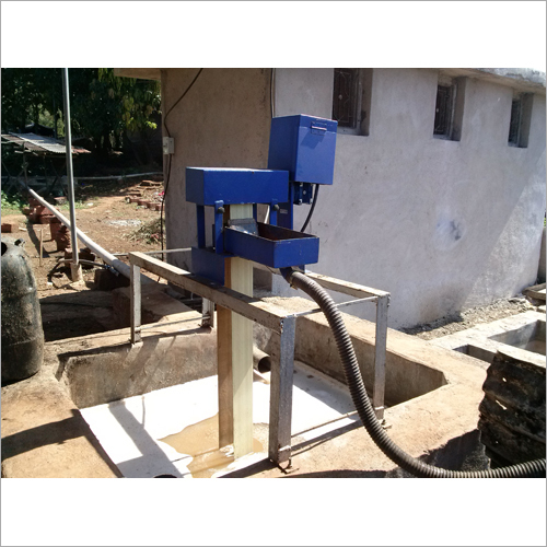 Belt Type Oil Skimmer - Durable Polymer Design | Efficient Oil Removal, High Performance