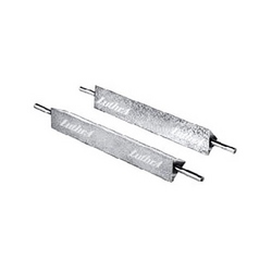 प्रिज्मीय (त्रिकोणीय) सीधे किनारे