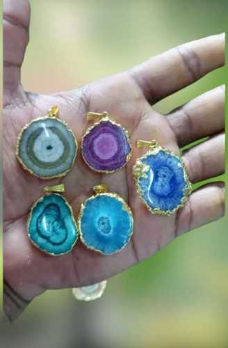 स्वरा क्रिस्टल