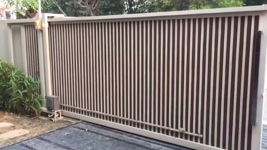 Sliding Gate Automation - Application: Automatic
