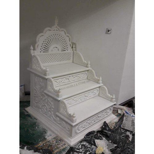 White Marble Masjid Meembar