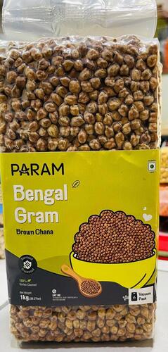 Brown Desi Chana - Organic Whole Chickpeas, Brown Color, Rough Texture, Shelf Life: 6-12 Months, Available in Vacuum Pack for Enhanced Preservation