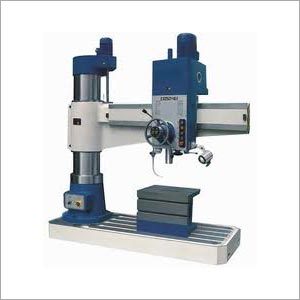 रेडियल ड्रिलिंग मशीन