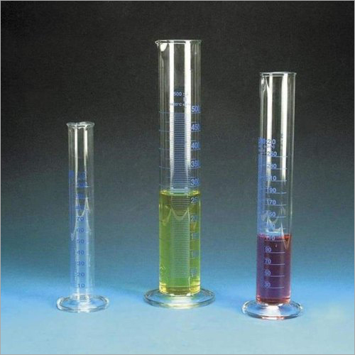 Measuring Cylinder - Borosilicate Glass, 100ml/300ml/500ml Capacity, Transparent Color , Metric Graduation for Chemical Laboratory Applications