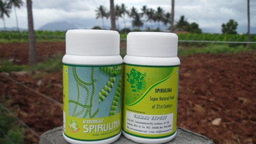पोषक स्पिरुलिना कैप्सूल